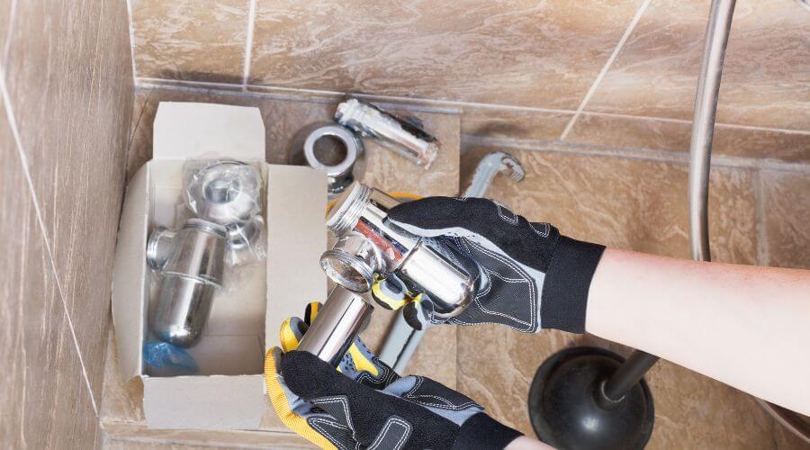 Expert flood damage restoration services in Suffield, CT
